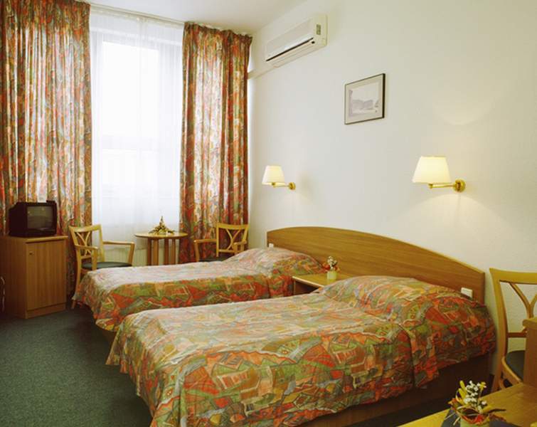 Hotel Eben Budapest Exteriör bild